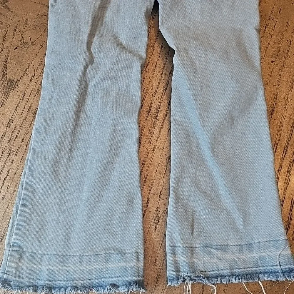 Celebrity Pink Light Blue Distressed Jeans Size 5 Girls